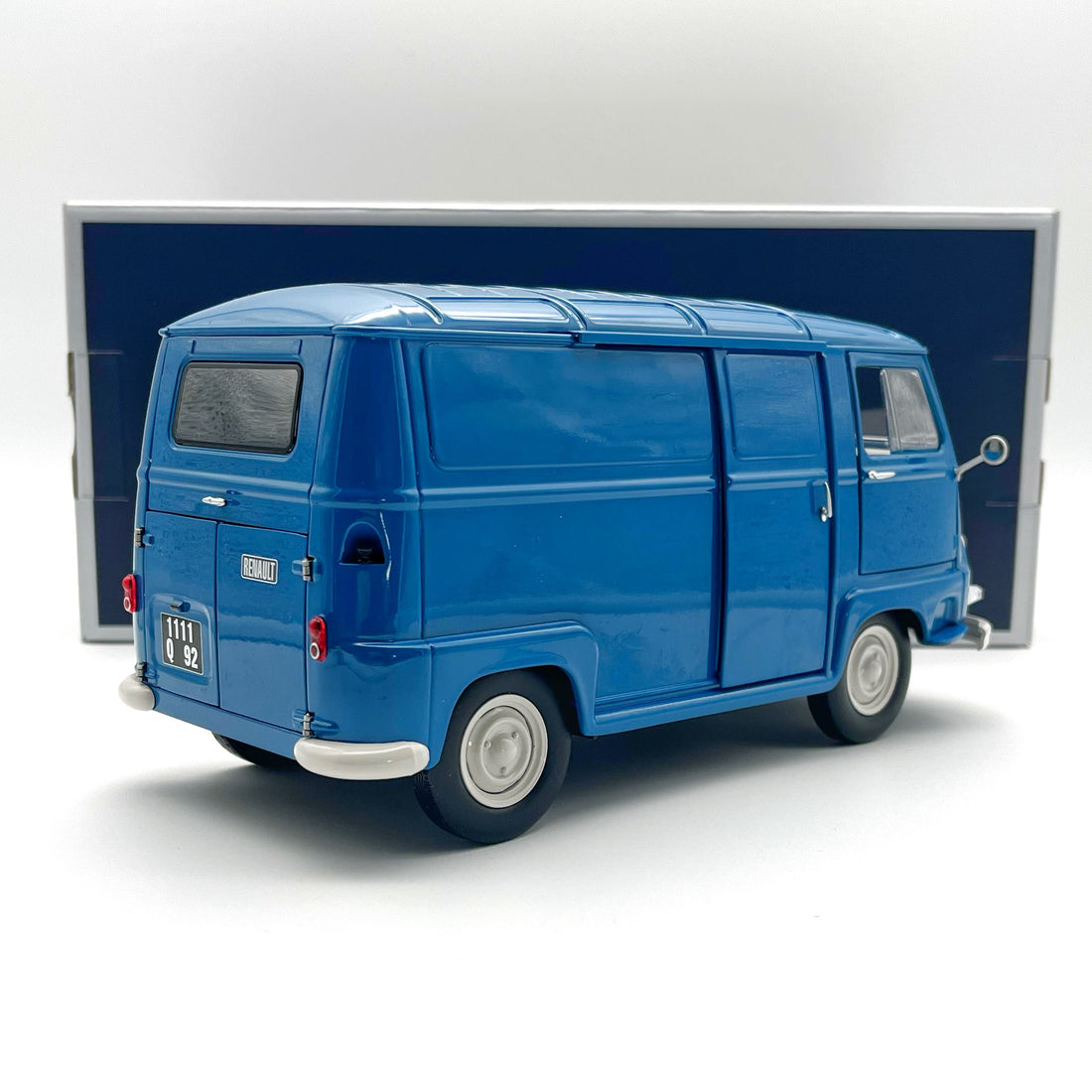 Norev Renault Estafette 1967 LHD Saviem Blue Blau 1:18