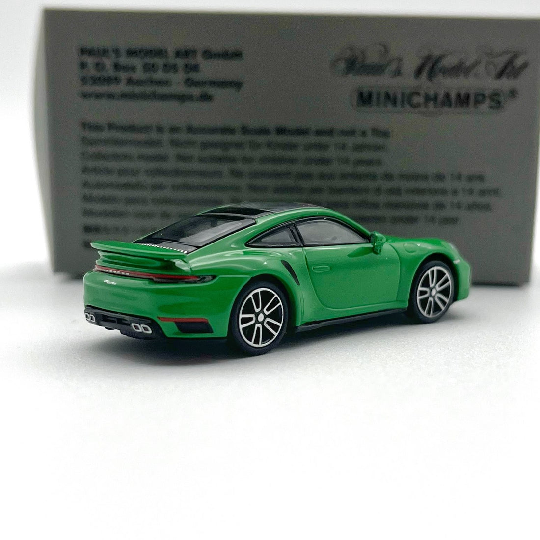 Minichamps Porsche 911 Turbo 2020 LHD Green Grün 1:87